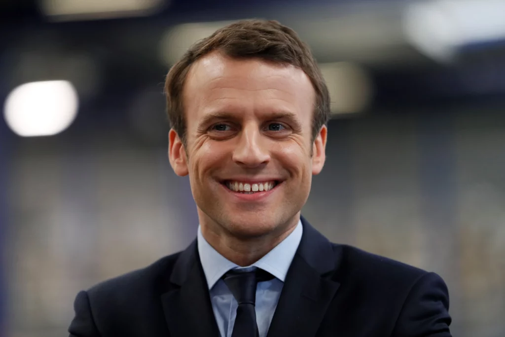 « Ce qu’il faut retenir » de la réforme du lycée professionnel annoncée ce midi par Emmanuel Macron