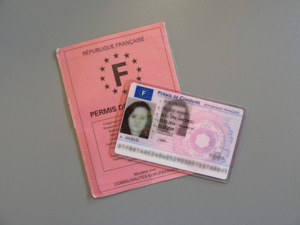 Le permis de conduire se dématérialise dans toute la France à partir d’aujourd’hui