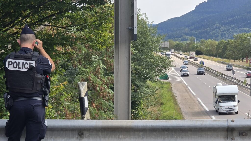 Augmentation des accidents dans les Vosges : Un contrôle routier avec 30 forces de l’ordre mobilisées
